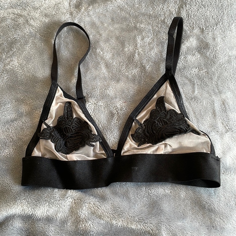 out from under semi sheer flower print bralette S